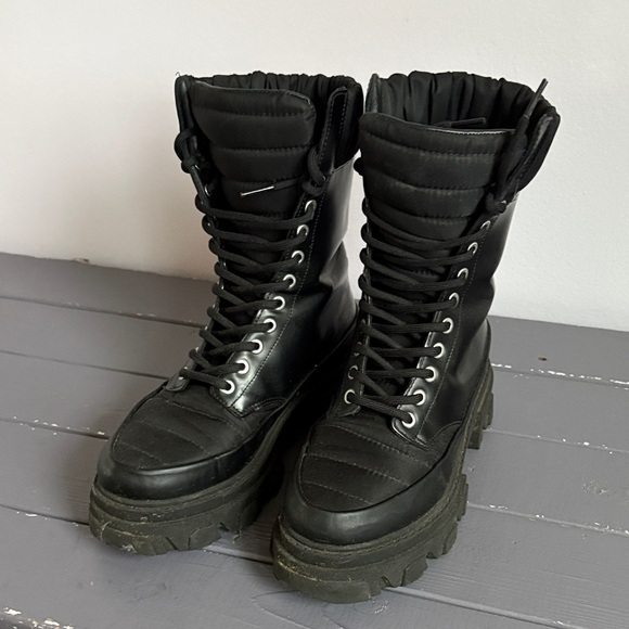 Ganni lace up Boots - Picture 3 of 7